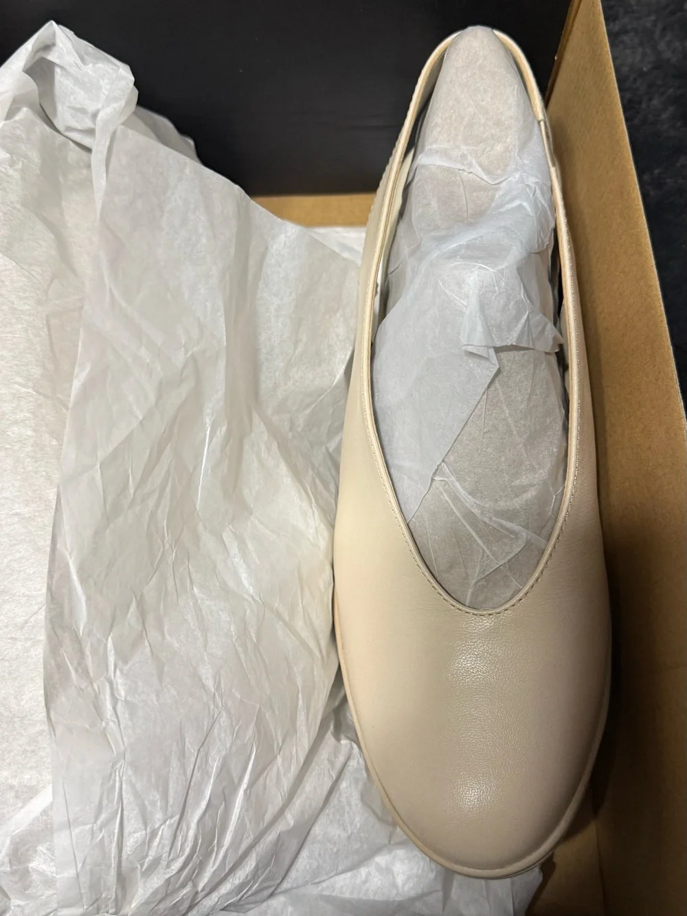 Naturalizer ivory leather